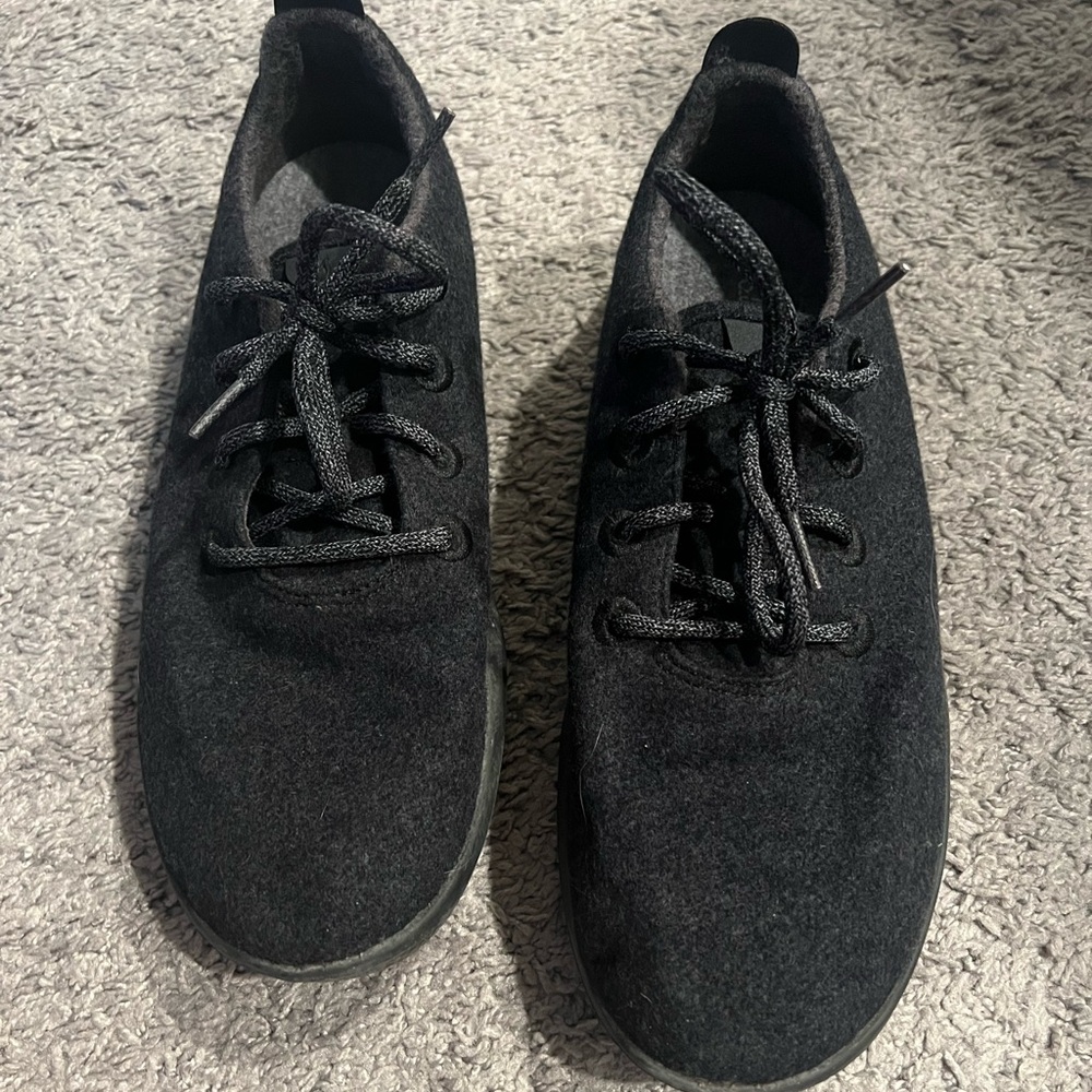 Black wool runner mizzles allbirds